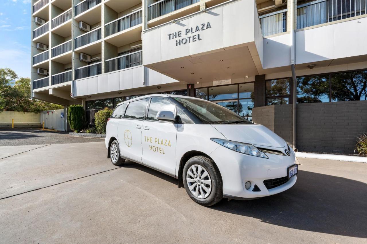 The Plaza Hotel Kalgoorlie Bagian luar foto